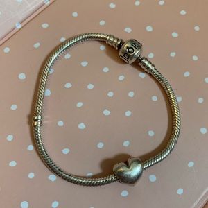 ♥️4/$20 | Pandora Bracelet with Charm
